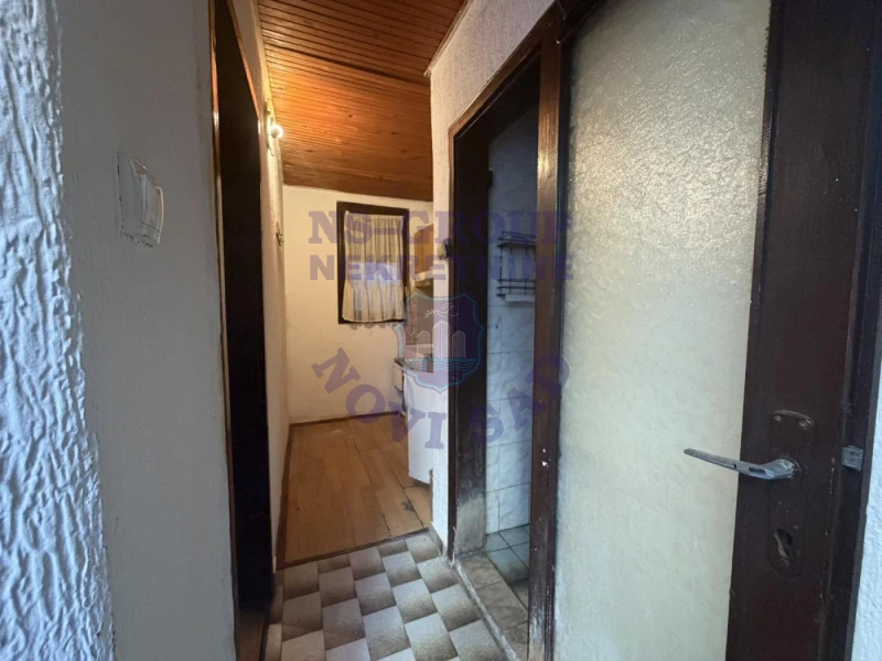 Stan na prodaju Novi Sad 15m2, 580967
