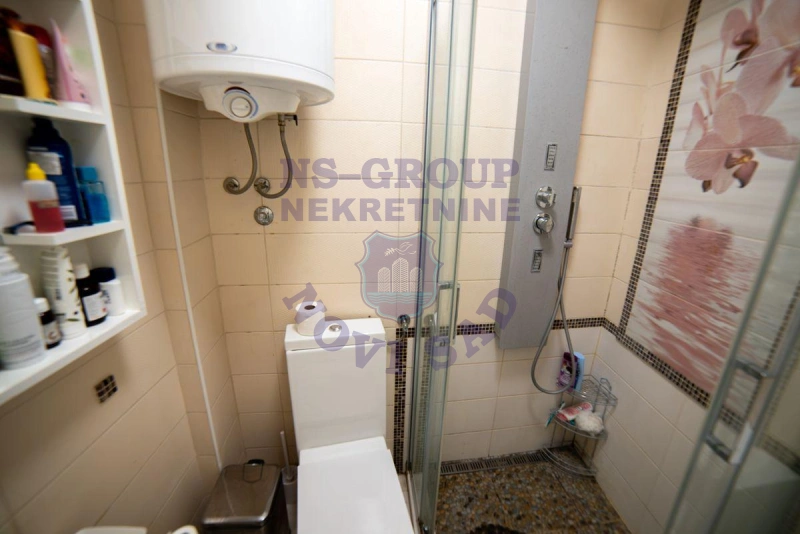 stan na prodaju Novi Sad, 94m2 580671