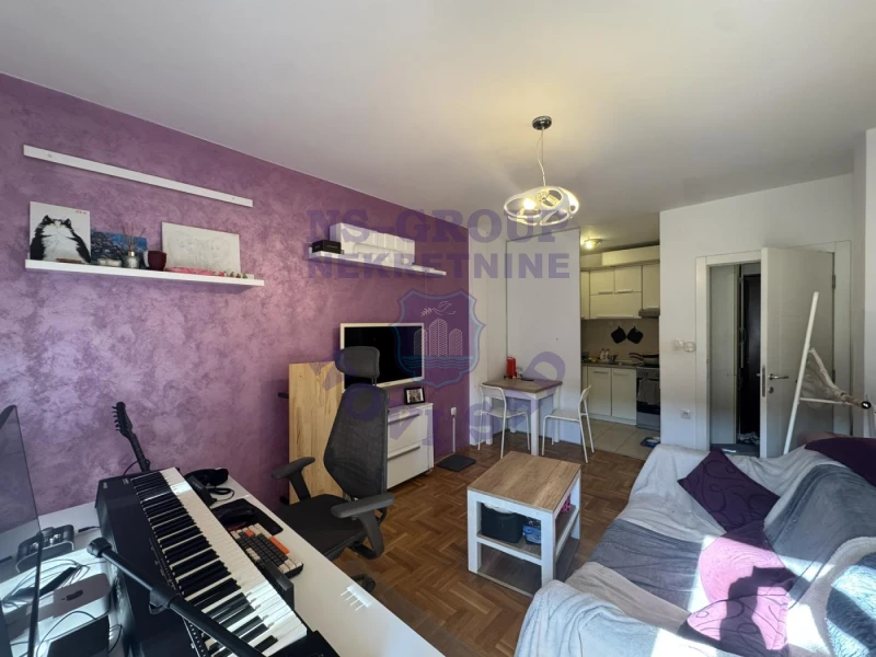 stan na prodaju Novi Sad, 37m2 580934