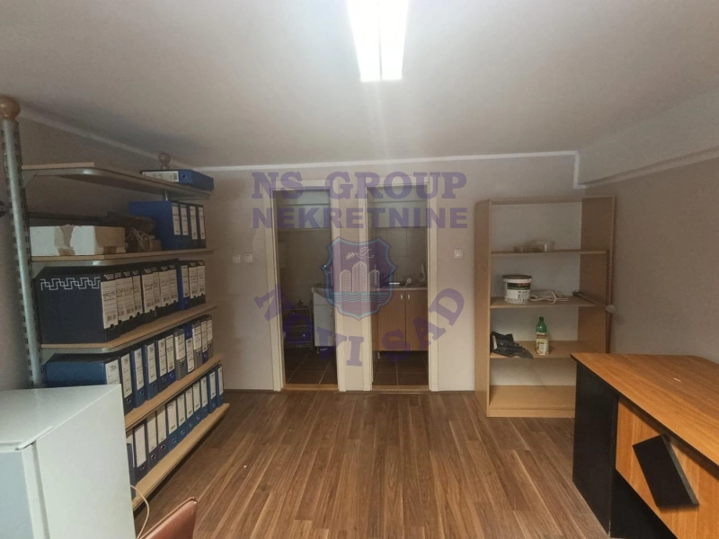 Lokal za izdavanje Novi Sad 52m2, 17811