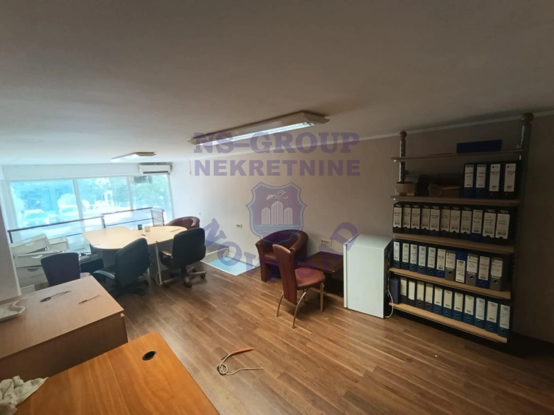 lokal za izdavanje Novi Sad, 52m2 17811