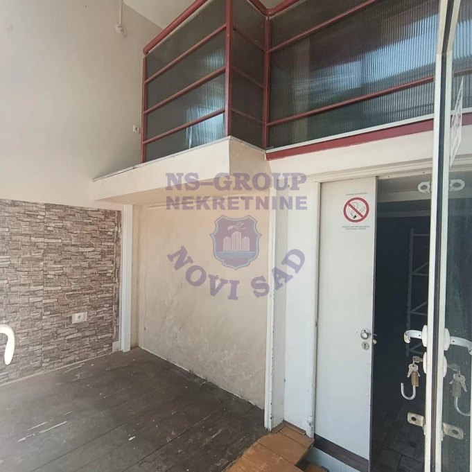 Lokal za izdavanje Novi Sad 52m2, 17811