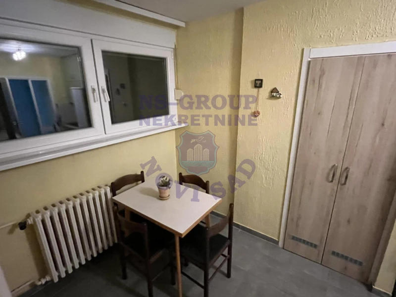 Stan na prodaju Novi Sad 52m2, 580925