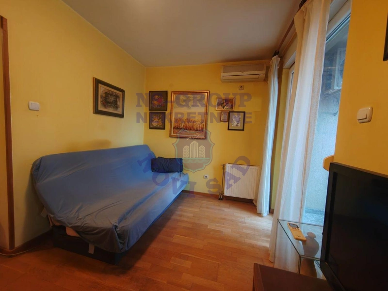 Stan na prodaju Novi Sad 25m2, 581070