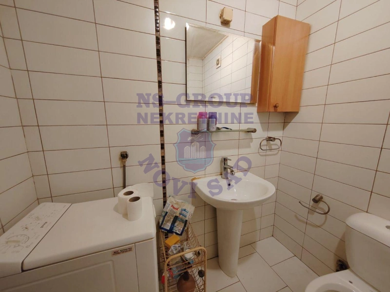 Stan na prodaju Novi Sad 25m2, 581070