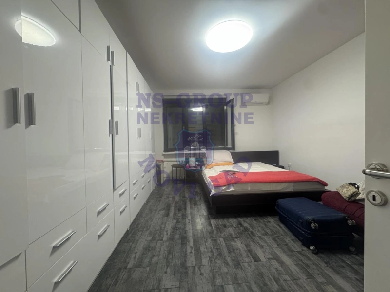 Stan na prodaju Novi Sad 73m2, 581020