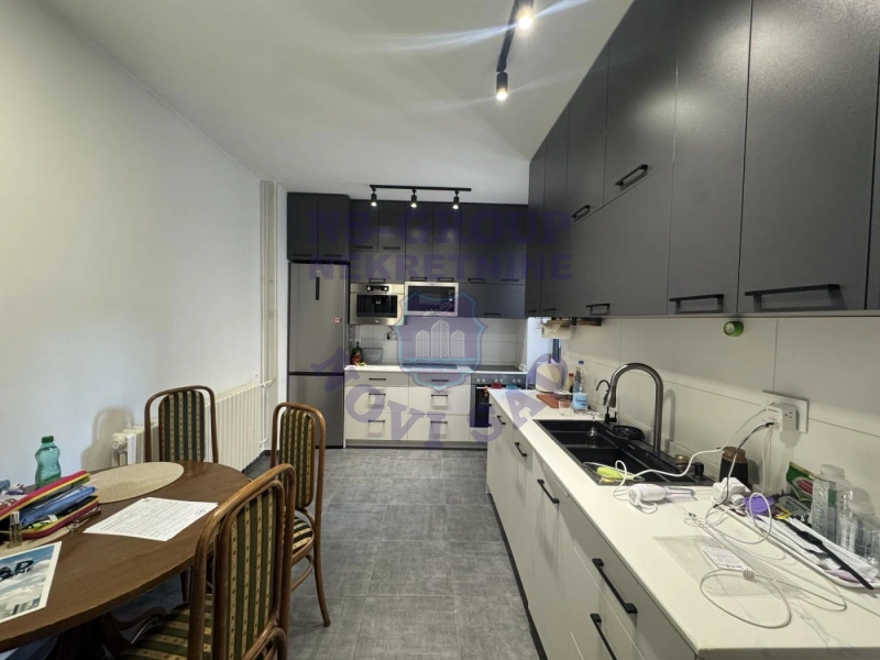 Stan na prodaju Novi Sad 73m2, 581020