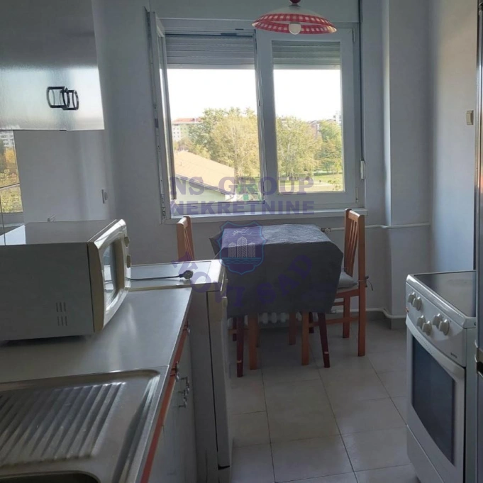Stan za izdavanje Novi Sad 58m2, 17815