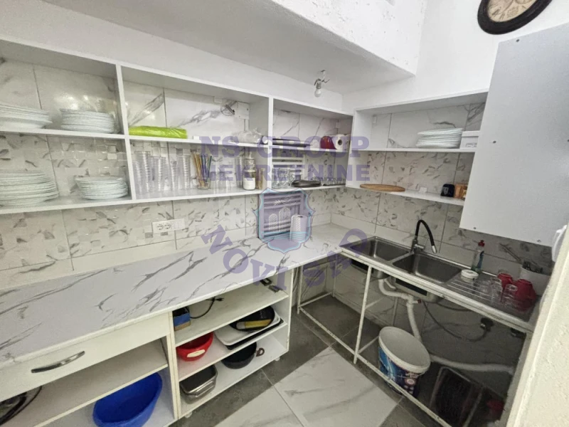 Lokal na prodaju Veternik 350m2, 580991