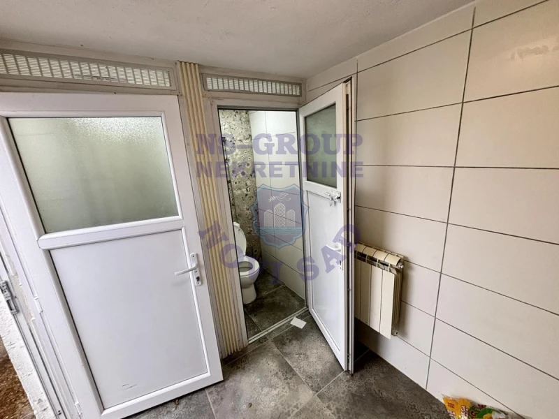 Lokal na prodaju Veternik 350m2, 580991
