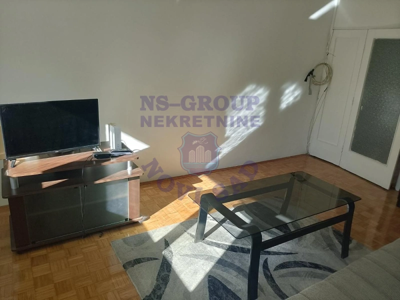 stan za izdavanje Novi Sad, 60m2 17816