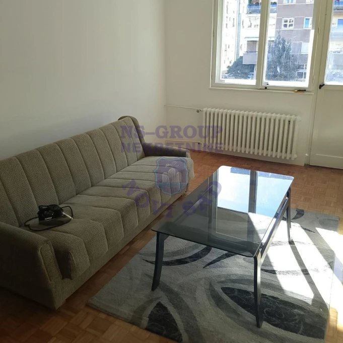 Stan za izdavanje Novi Sad 60m2, 17816