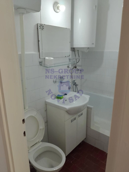 Stan za izdavanje Novi Sad 60m2, 17816
