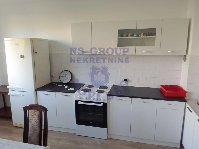 Stan za izdavanje Novi Sad 60m2, 17816