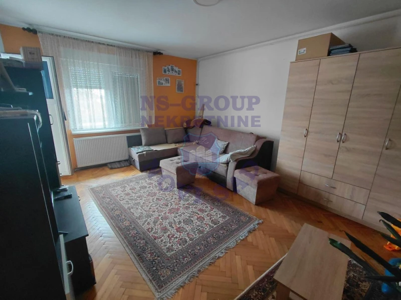 stan na prodaju Srbobran, 56m2 581012