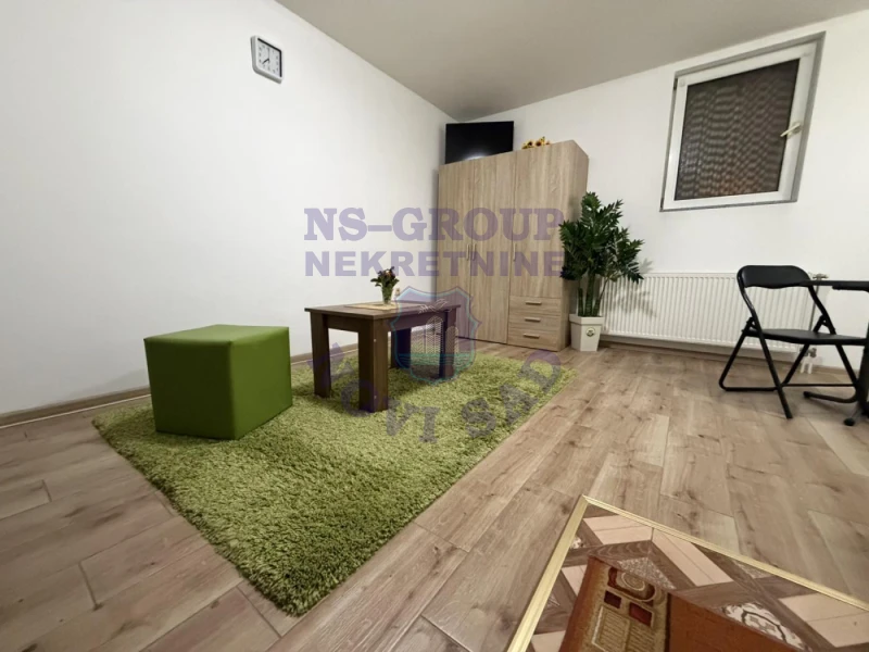 stan na prodaju Novi Sad, 23m2 581089