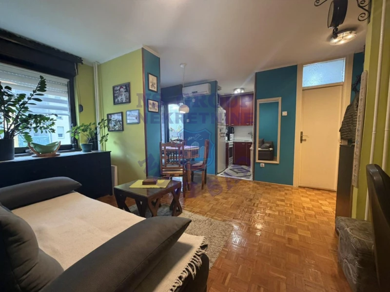Stan na prodaju Novi Sad 37m2, 581063