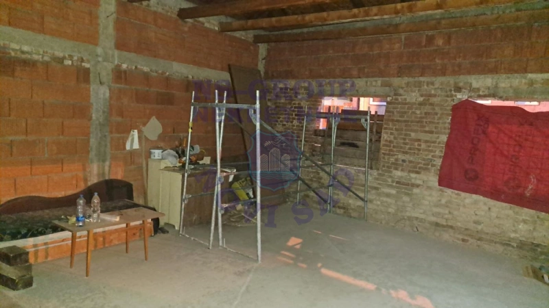 Kuća na prodaju Sremski Karlovci 207m2, 581098