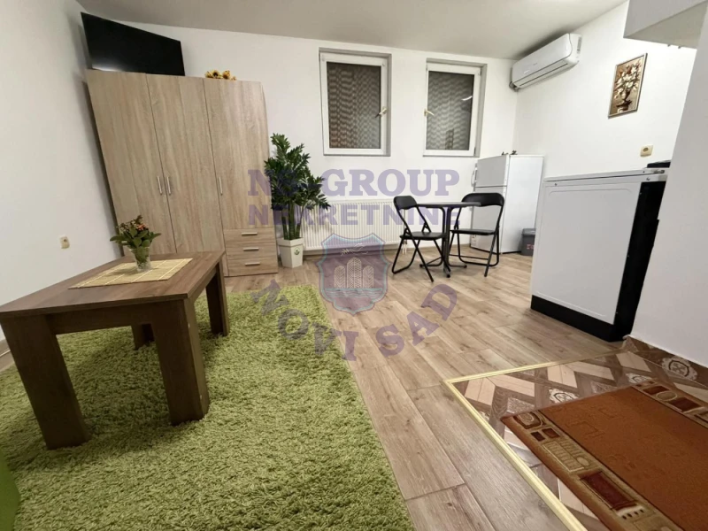 Stan na prodaju Novi Sad 23m2, 581089