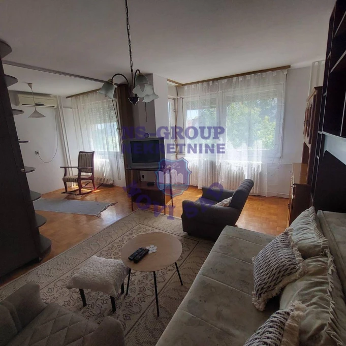 stan na prodaju Novi Sad, 40m2 11587