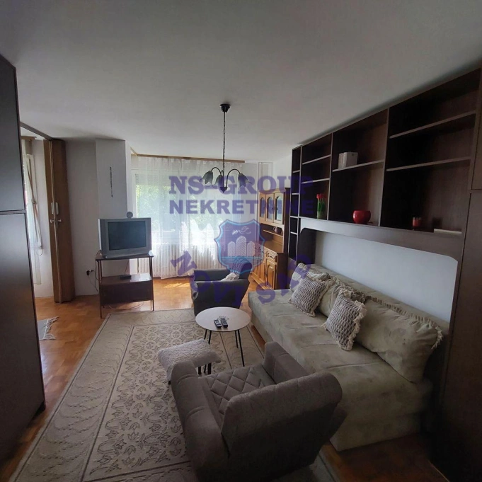 Stan na prodaju Novi Sad 40m2, 11587