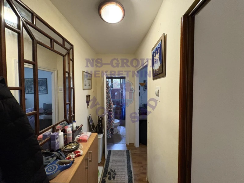 Stan na prodaju Novi Sad 33m2, 581116