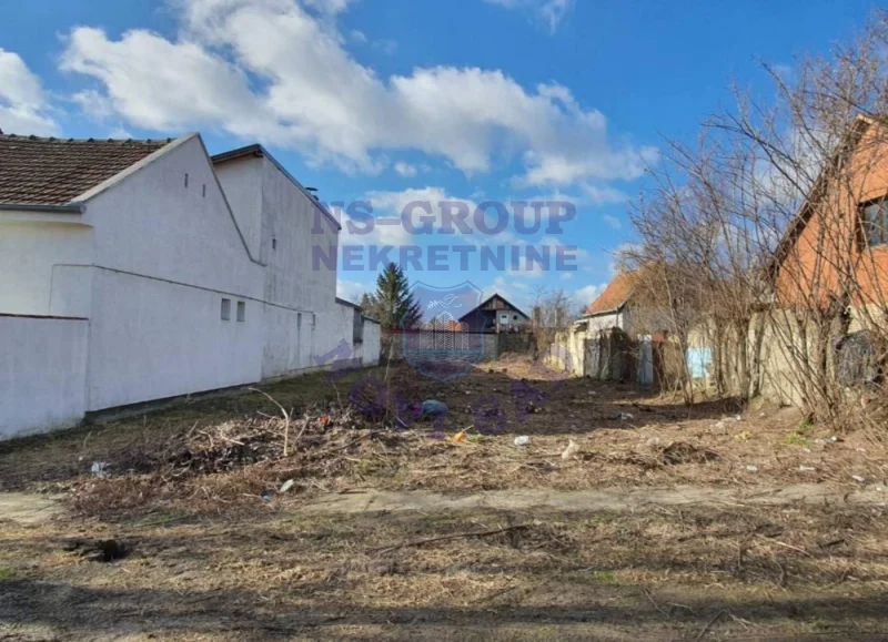 Plac na prodaju Novi Sad 679m2, 580985