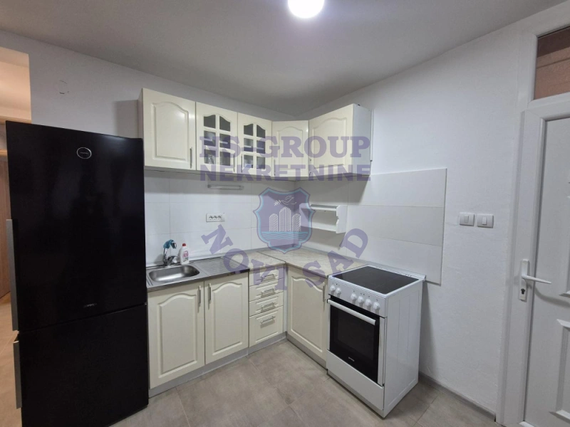 Stan na prodaju Novi Sad 42m2, 581149