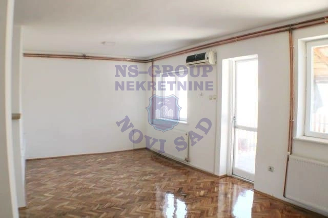 Kuća na prodaju Novi Sad 217m2, 457566