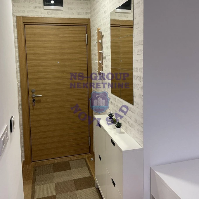 Stan na prodaju Novi Sad 27m2, 12174