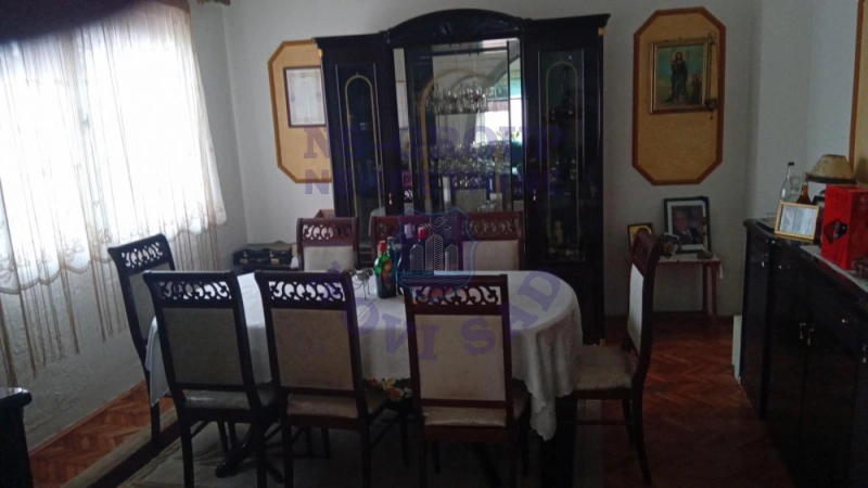 Kuća na prodaju Bečej 120m2, 581139