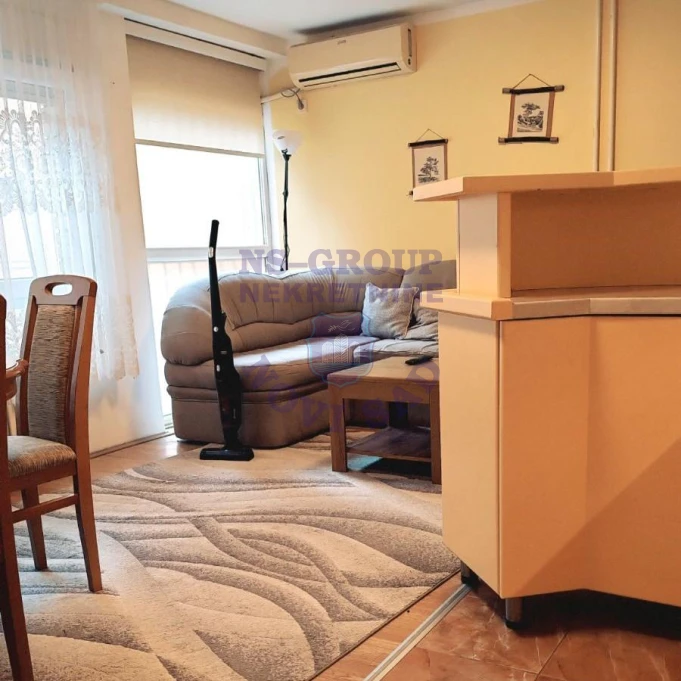 stan za izdavanje Novi Sad, 72m2 17817