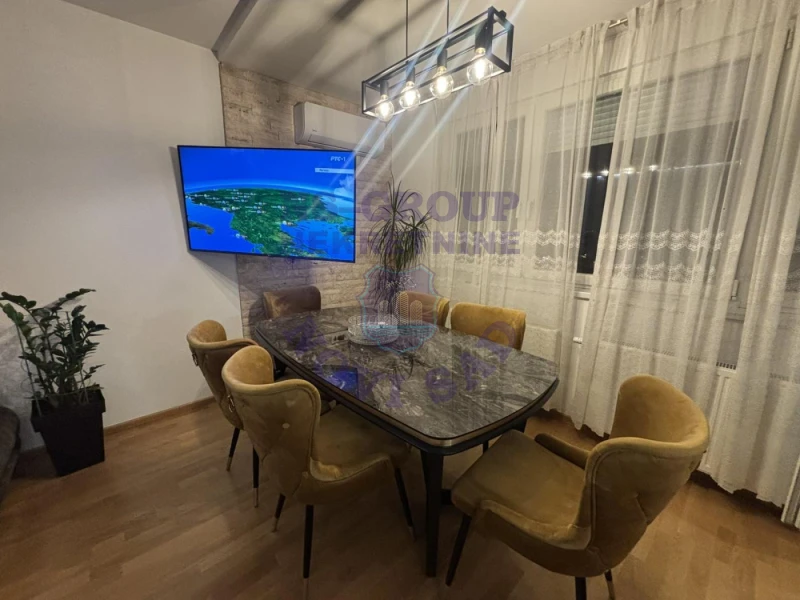Stan na prodaju Novi Sad 75m2, 581204