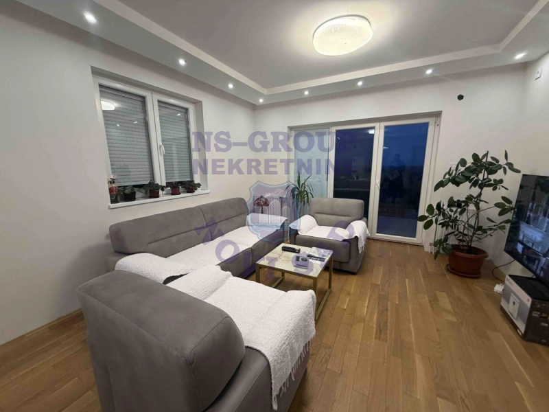 kuca na prodaju Petrovaradin, 119m2 581174